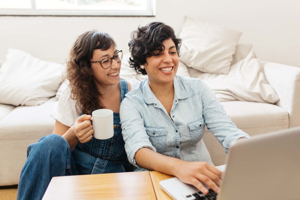 Lesbian couple on the computer